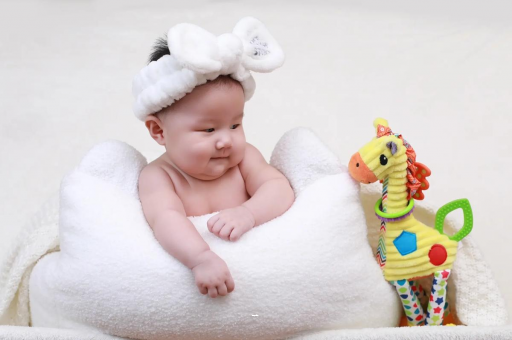 宝宝头上的旋 宝宝头上的旋